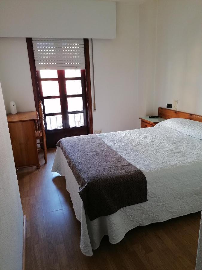 Hostal Adelia La Corogne Extérieur photo